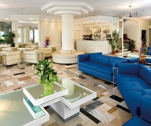 Hotel Prestige Cattolica Luaran gambar